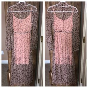 floral detail maxi dress